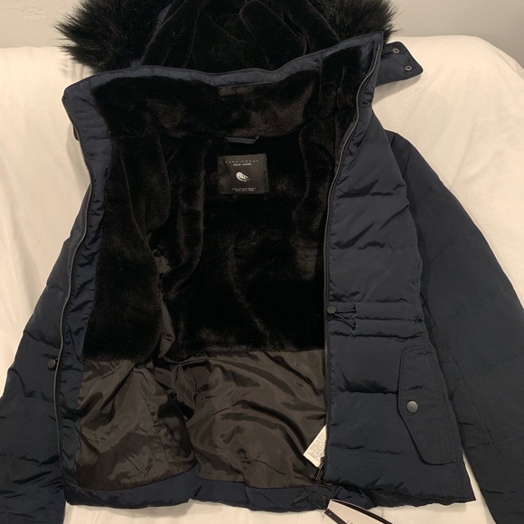 Hooded down jacket - Picture 2 of 4